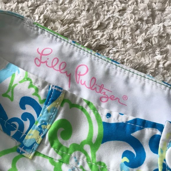 Lilly Pulitzer Callahan Short!!! - Picture 3 of 6